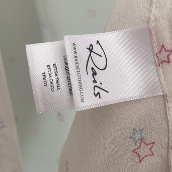 Rails Kate Pastel Stars Silk Button down blouse size xs - Picture 4 of 7